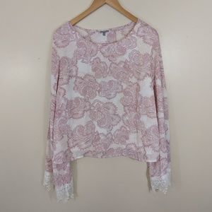 NWT Charlotte Russe Lace Trim Sleeve Floral Blouse